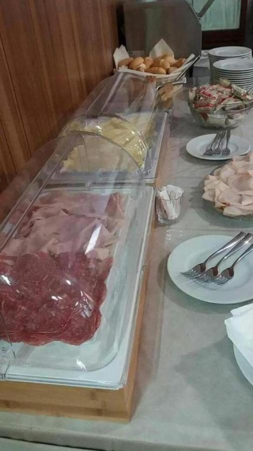 Hotel Gemini Rimini Kültér fotó