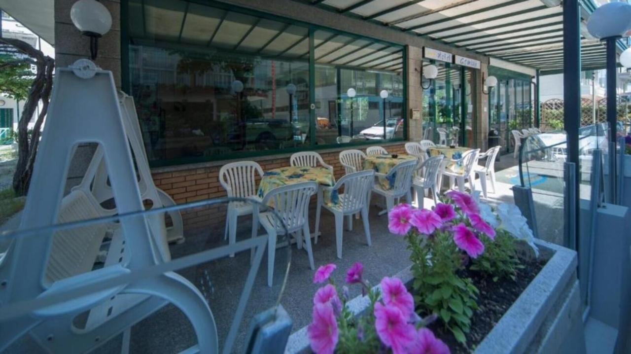 Hotel Gemini Rimini Kültér fotó