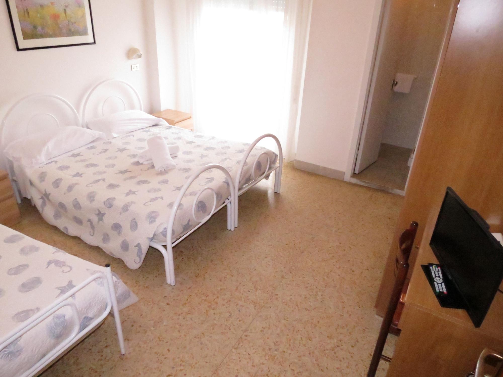 Hotel Gemini Rimini Kültér fotó