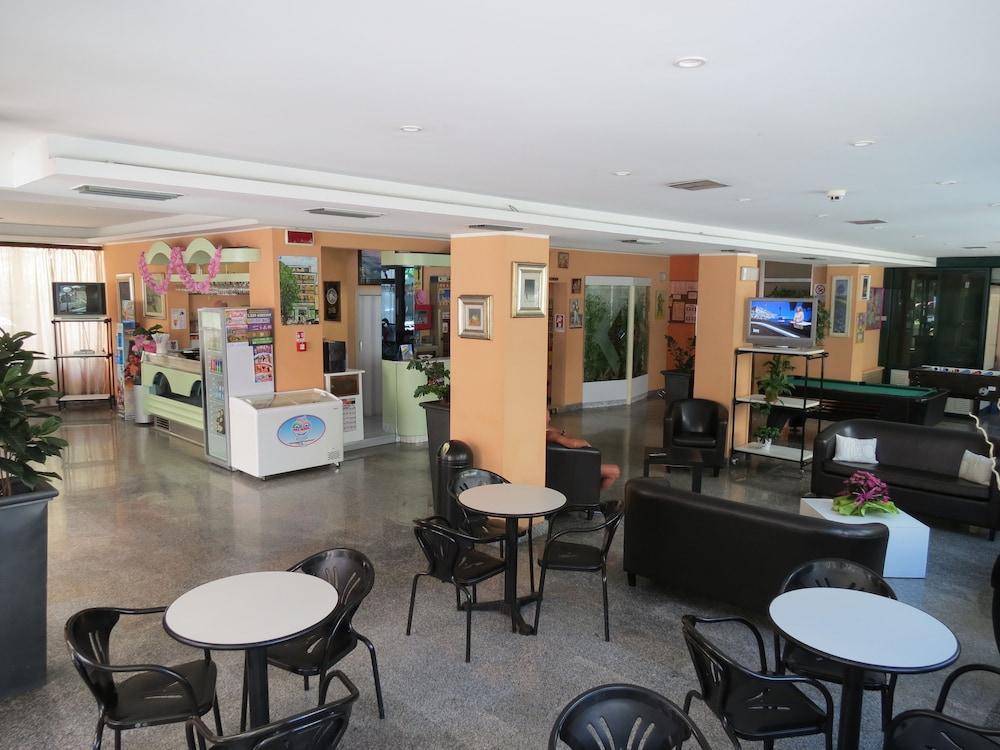 Hotel Gemini Rimini Kültér fotó